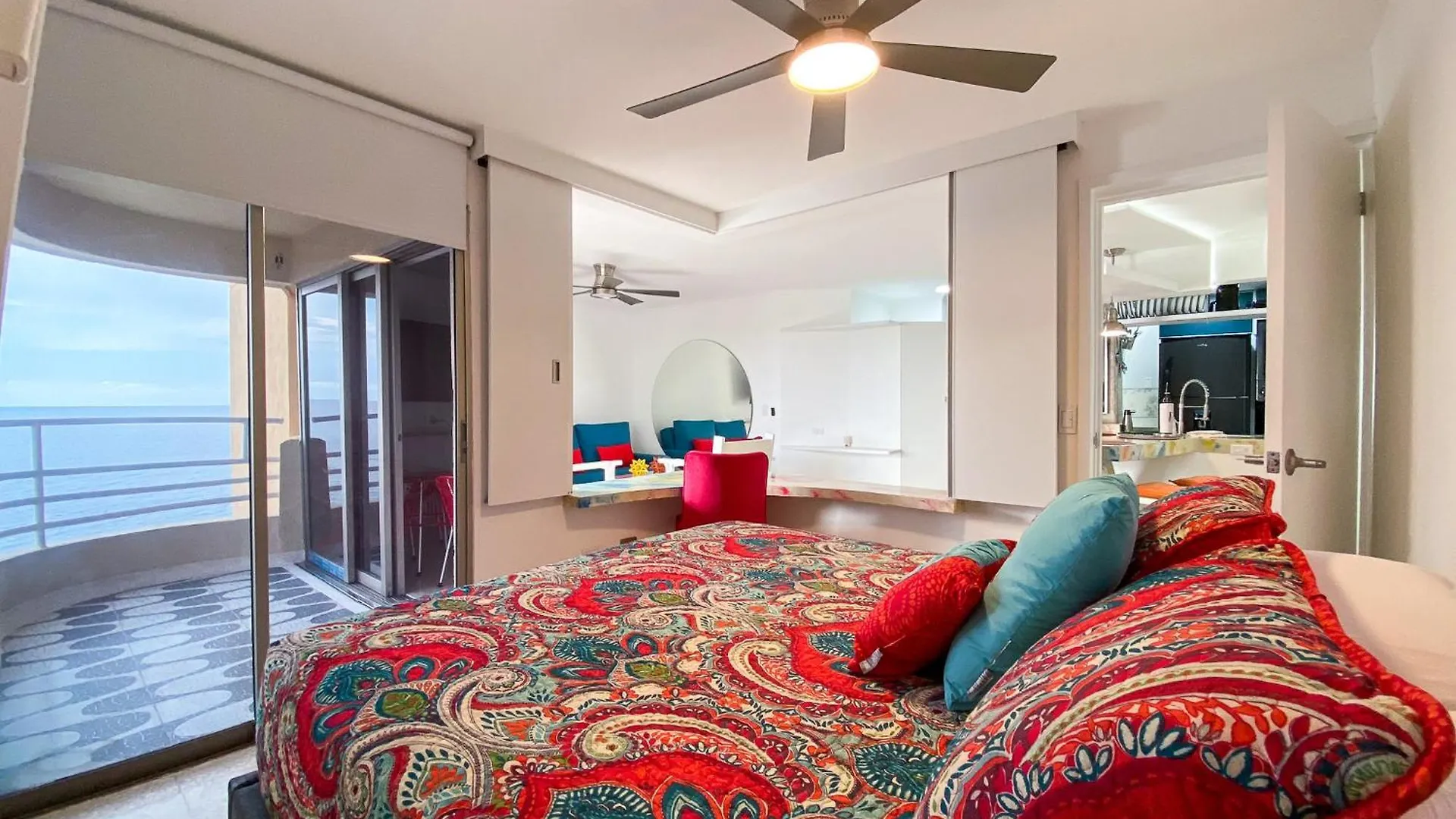 Apartment Beachfront Bliss, Luxury With Breathtaking Views Cartagena