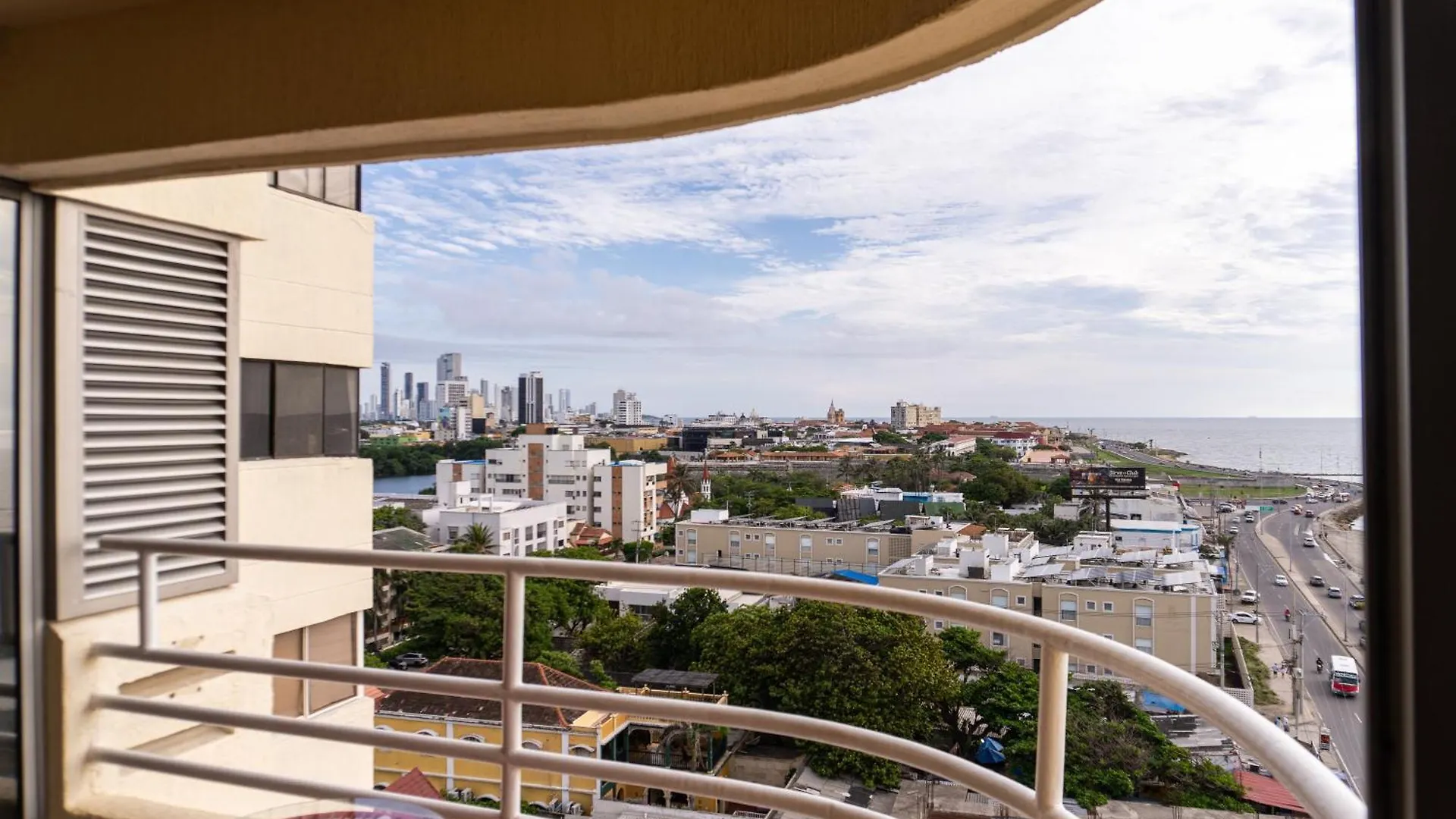 Apartment Beachfront Bliss, Luxury With Breathtaking Views Cartagena